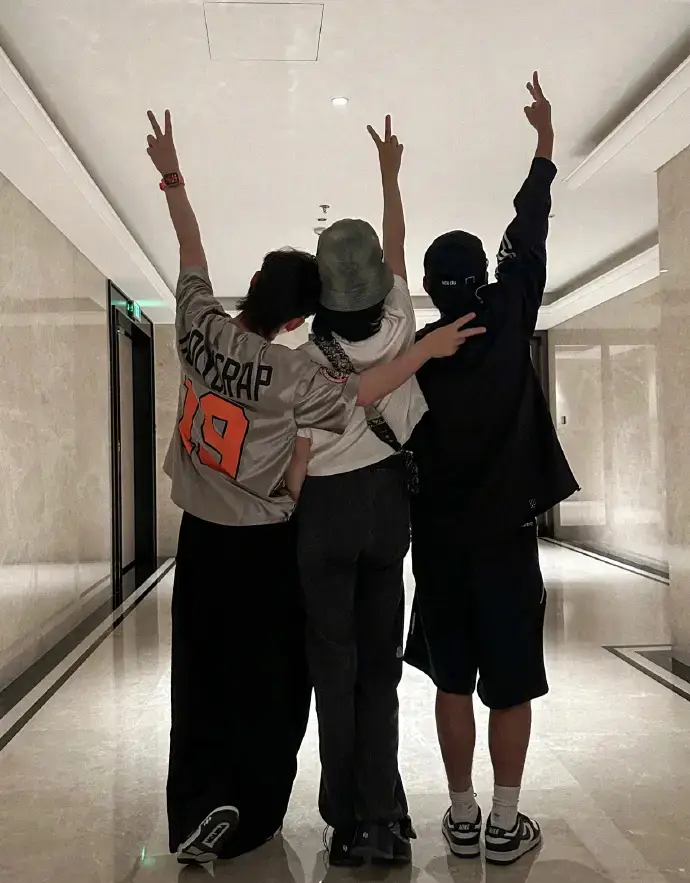 b11a05d0f2f445cb97f534b5004fa7d9 b11a05d0f2f445cb97f534b5004fa7d9